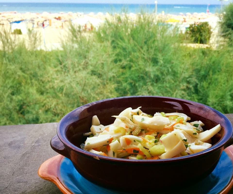 insalata di mare insalata di mare con seppie