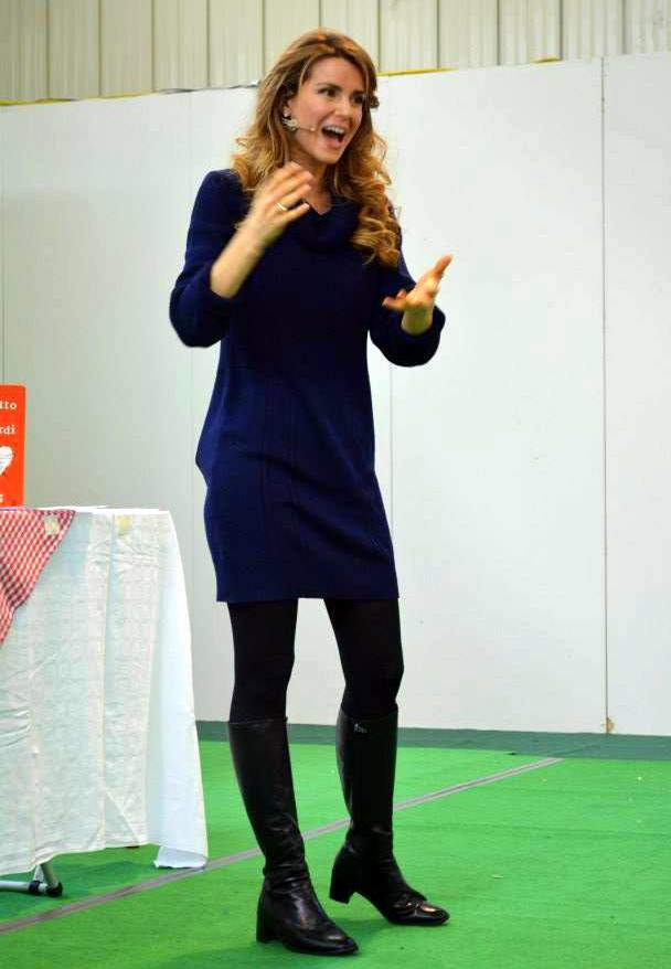 QUANTE STORIE A TAVOLA Annamaria Acquaviva dietista