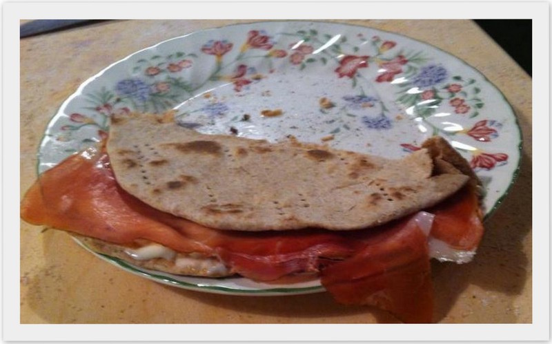 piadina integrale all'olio di oliva