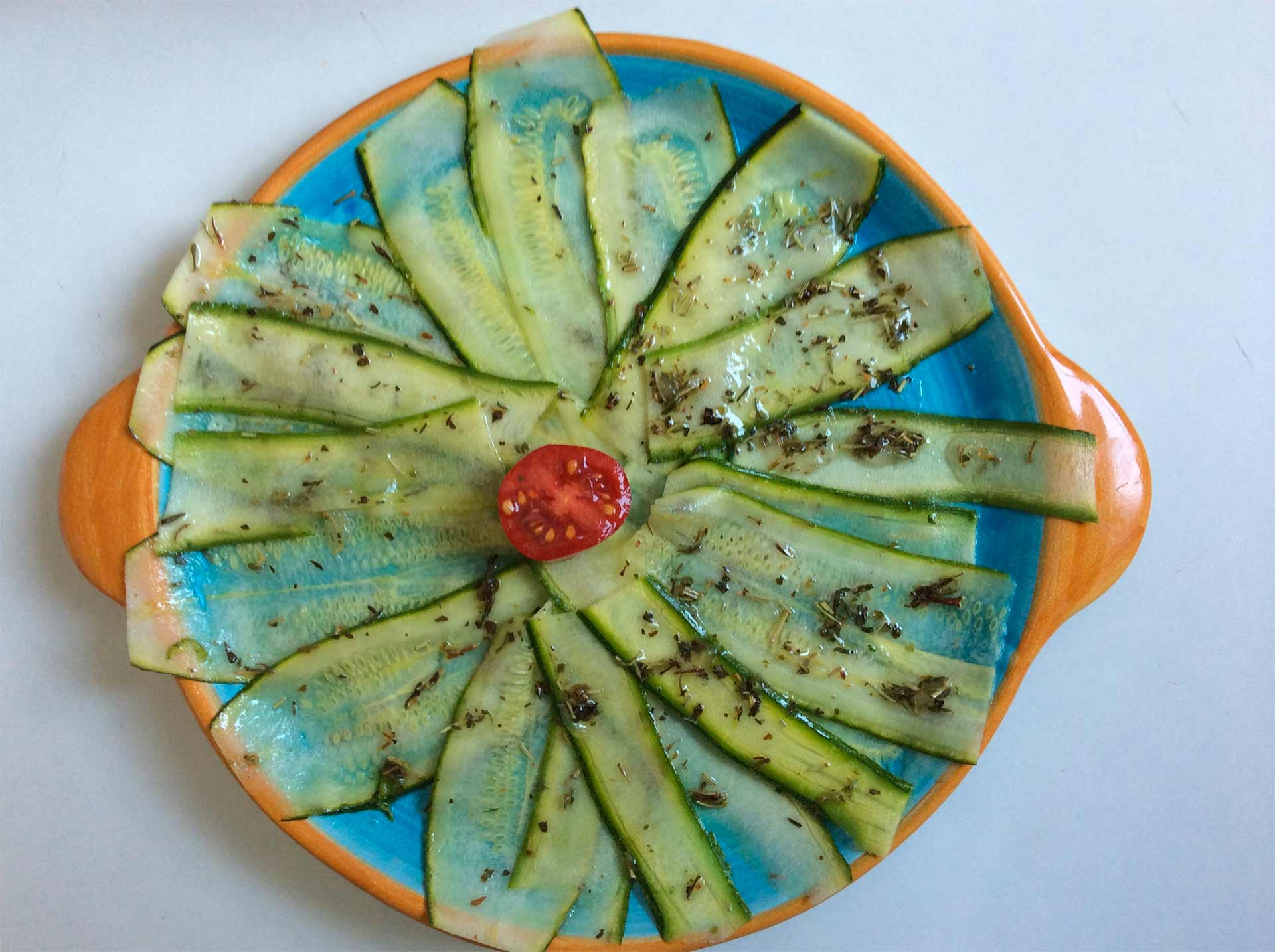 zucchine crude menta